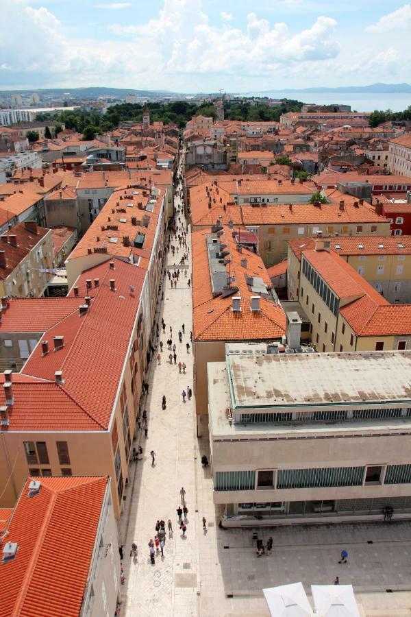 Apartments Silvia Zadar Exteriör bild