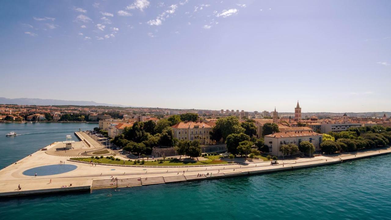 Apartments Silvia Zadar Exteriör bild