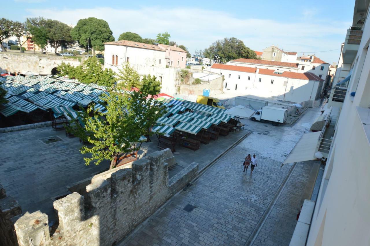 Apartments Silvia Zadar Exteriör bild